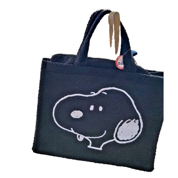 Peanuts Snoopy Tote Faux Fur Travel Handbag w Optional Adj Shoulder Strap NEW - Picture 1 of 6